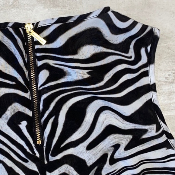 SOLD - MICHAEL KORS Zebra Print Sleeveless Top - Picture 4 of 10